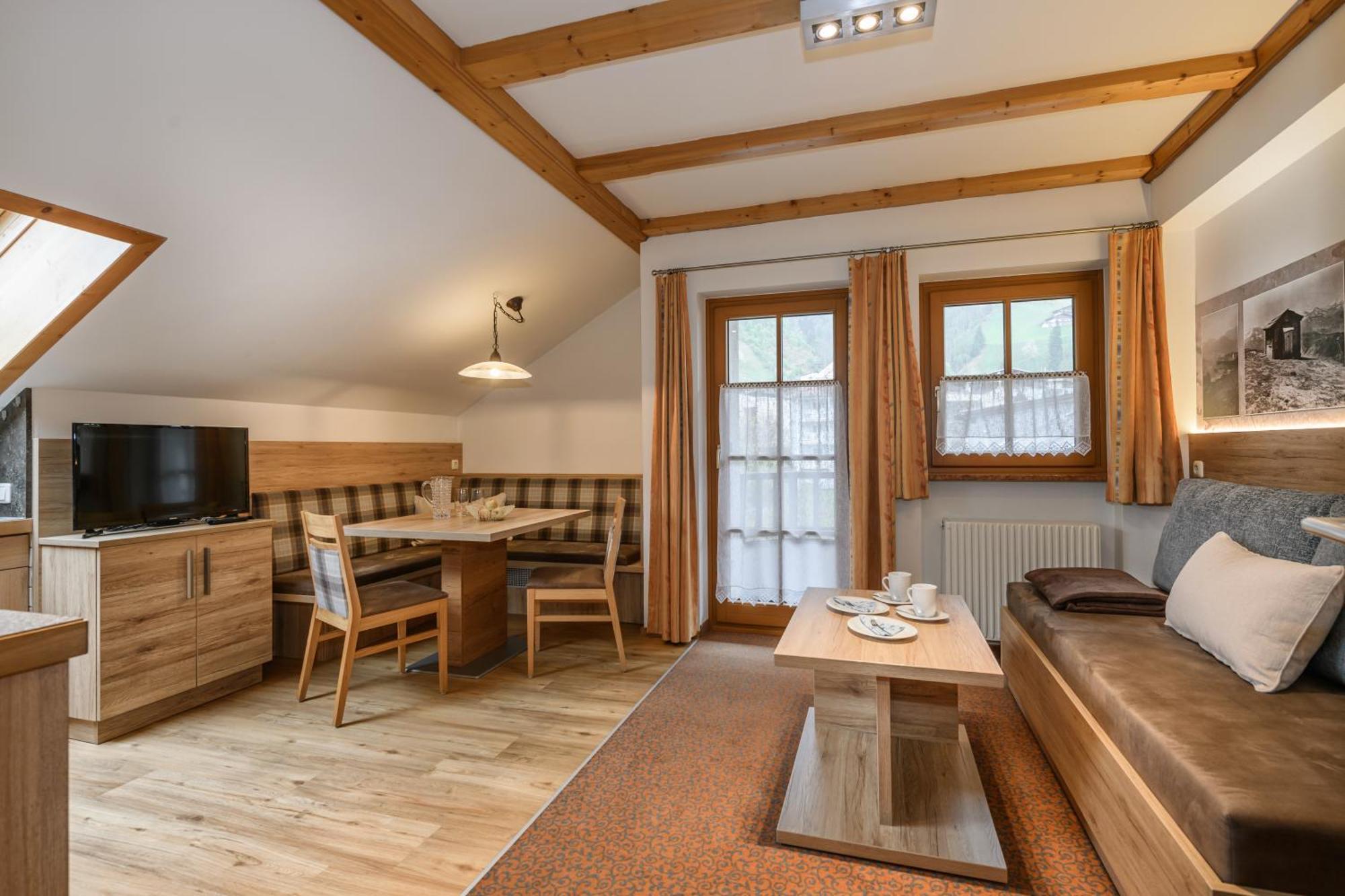 Ferienhaus Birgit - Inklusive Eintritt Alpentherme Bad Hofgastein Luaran gambar